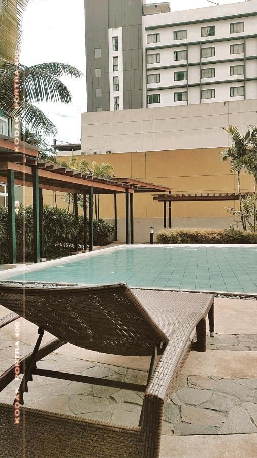 Topaz 1 Bedroom Suite Orochi Staycation Ph At Centrio Towers Cagayan de Oro Kültér fotó