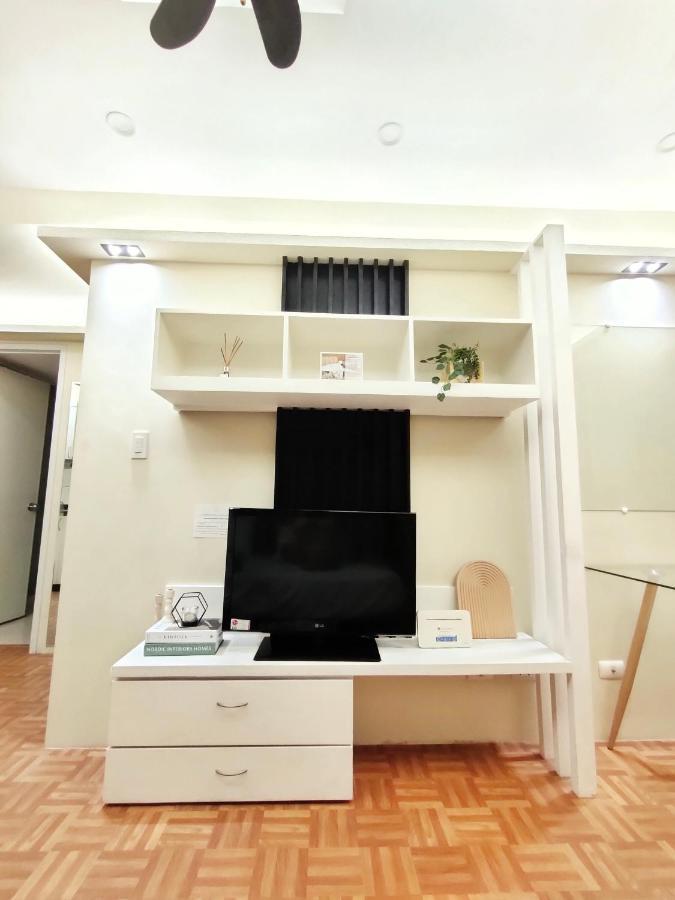 Topaz 1 Bedroom Suite Orochi Staycation Ph At Centrio Towers Cagayan de Oro Kültér fotó