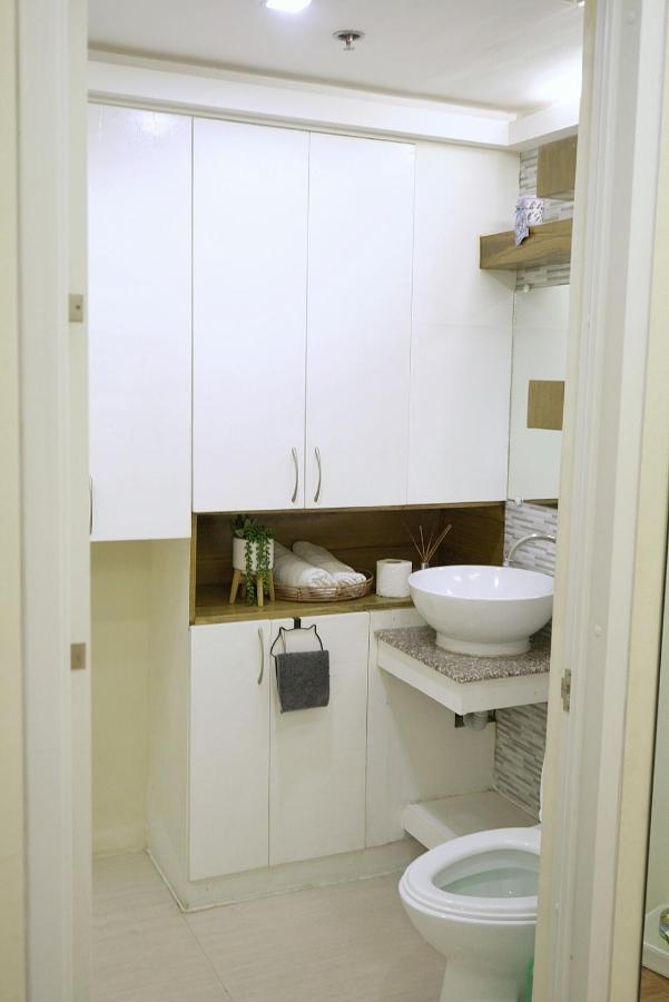 Topaz 1 Bedroom Suite Orochi Staycation Ph At Centrio Towers Cagayan de Oro Kültér fotó